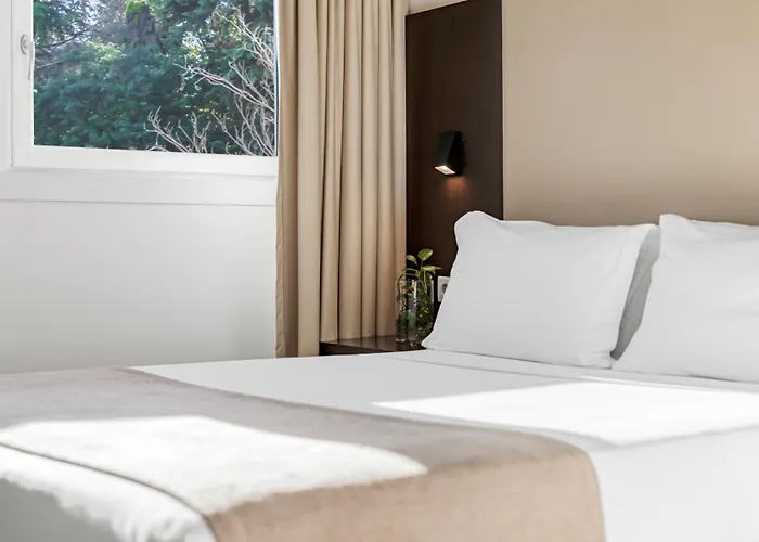 Central Park Suites & Studios